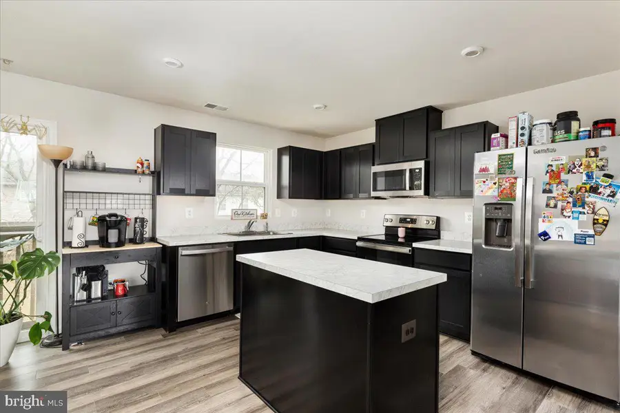 16 Chincoteague Ln, Martinsburg, WV 25403 - #3