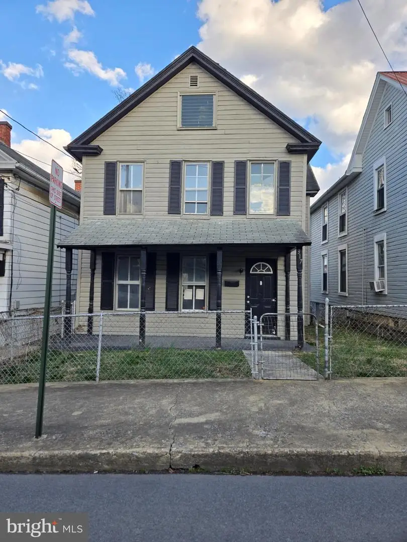 317 Boyd Ave, Martinsburg, WV 25401 - #1