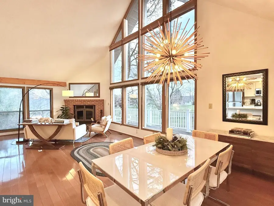 393 Tecumseh Trl, Hedgesville, WV 25427 - #2