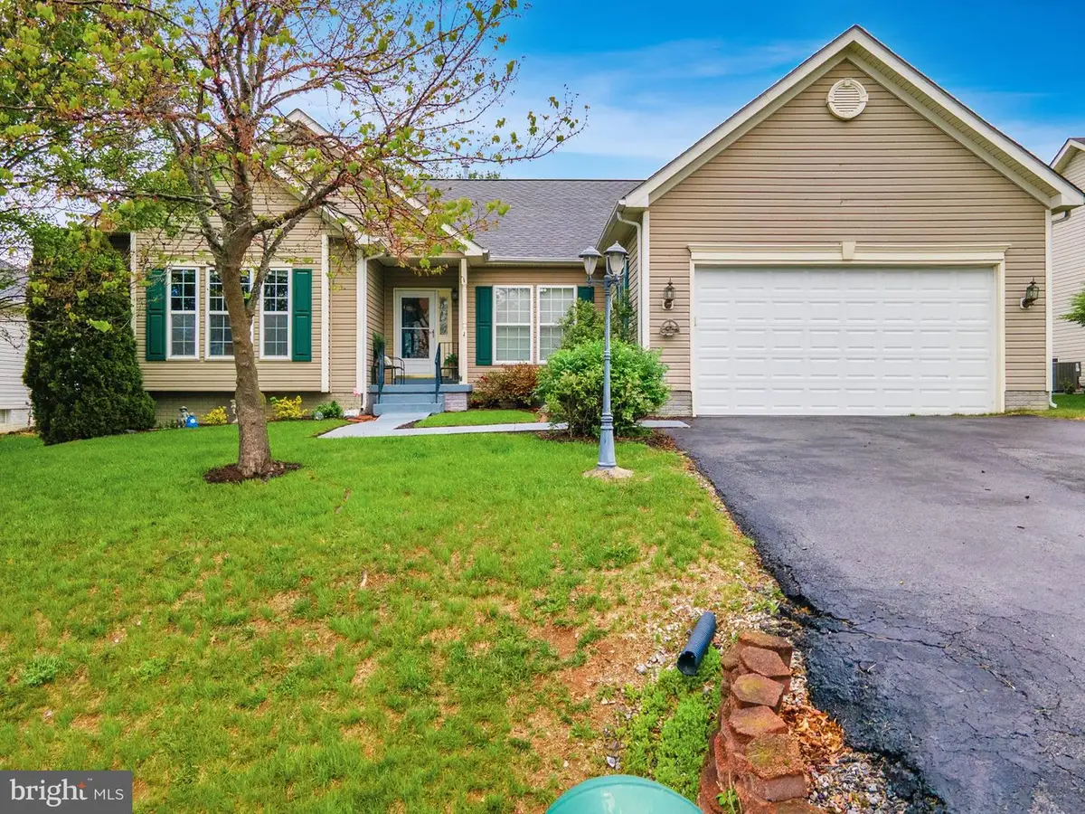 540 Hogan Dr, Martinsburg, WV 25405 - #1