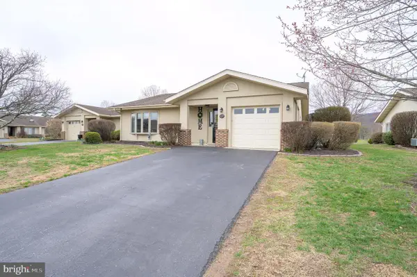 127 Arrowhead Ridge, HEDGESVILLE, WV 25427