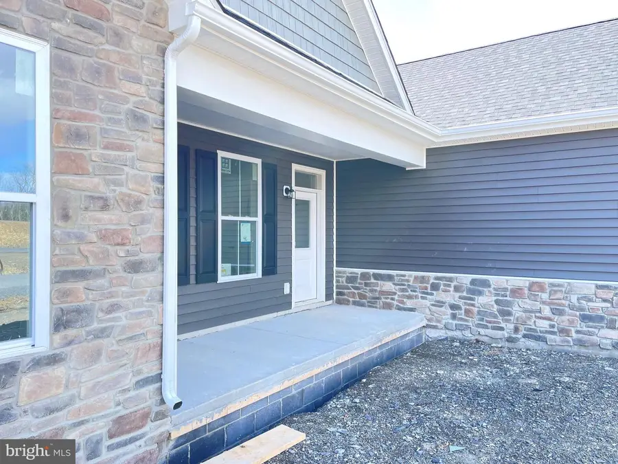 19 Wattley Ct, Martinsburg, WV 25405 - #3