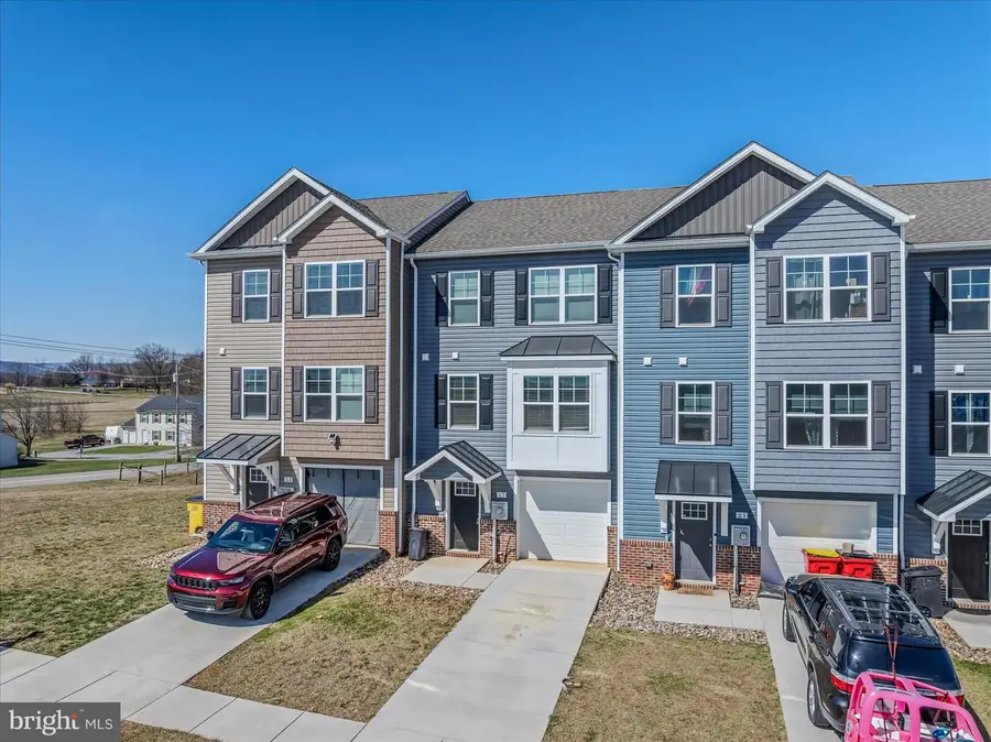 17 Olga Dr, Martinsburg, WV 25403 - #3