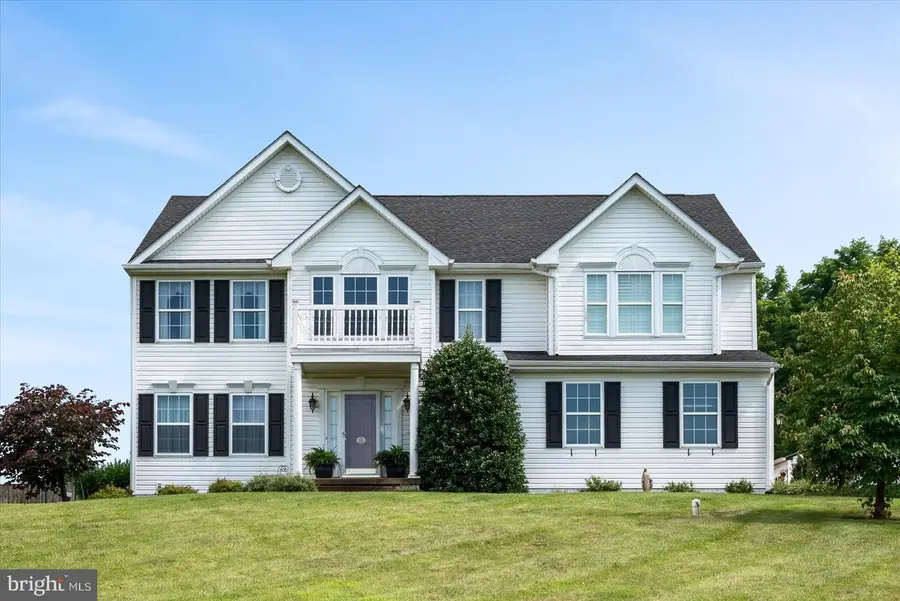 577 Pinnacle Dr, Bunker Hill, WV 25413 - #3