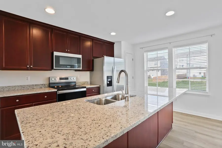 43 Andover Ct, Bunker Hill, WV 25413 - #2