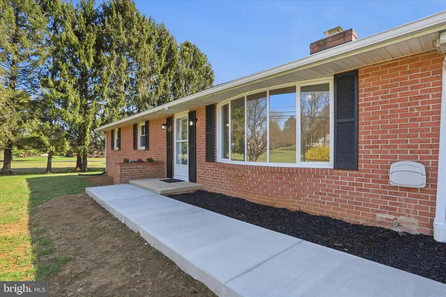 1910 Delmar Orchard Rd, Martinsburg, WV 25403 - #3