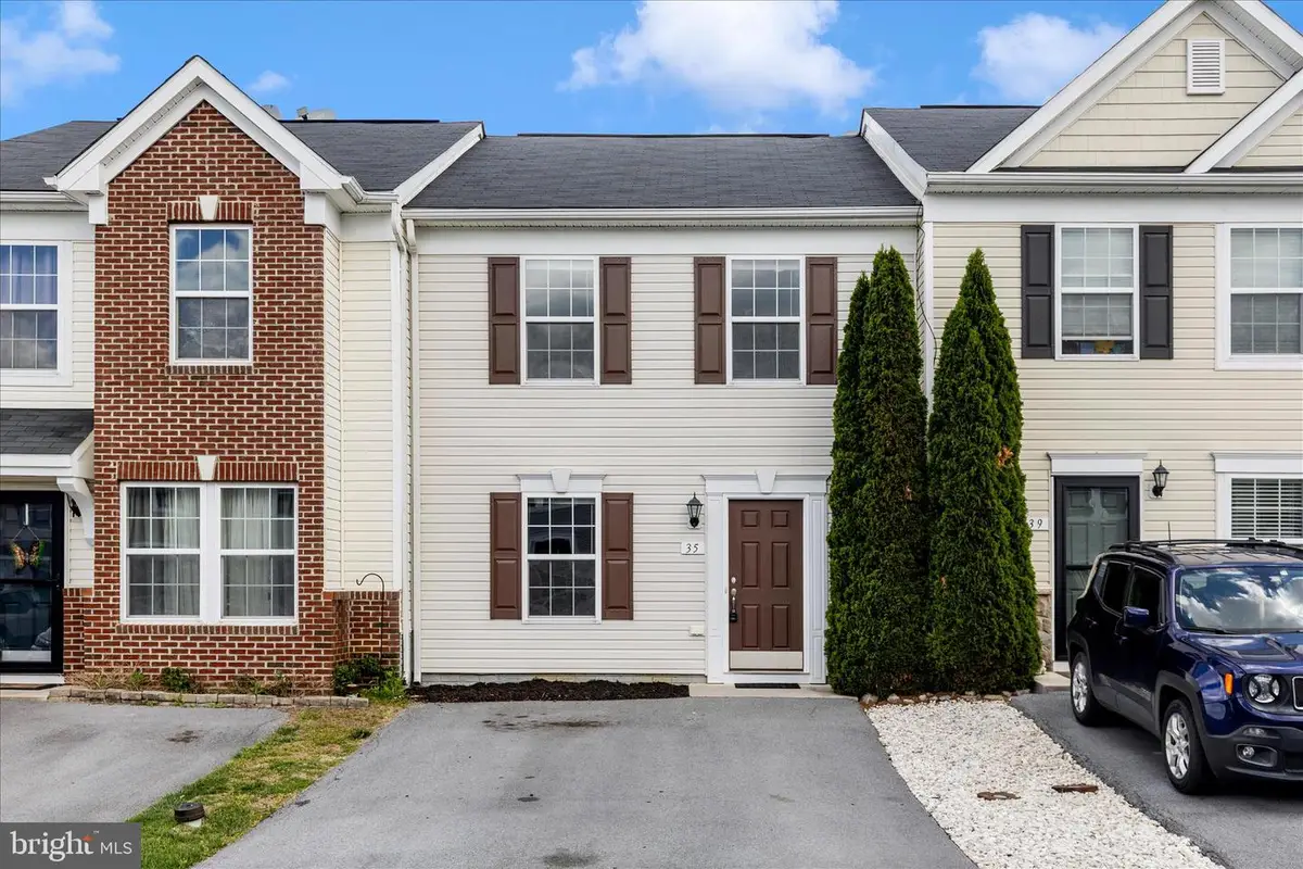 35 Fast View Dr, Martinsburg, WV 25404 - #1