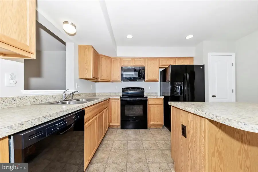 35 Fast View Dr, Martinsburg, WV 25404 - #2