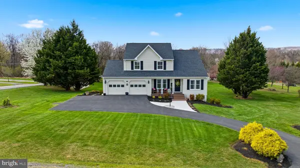 17 Renaissance Dr, MARTINSBURG, WV 25403