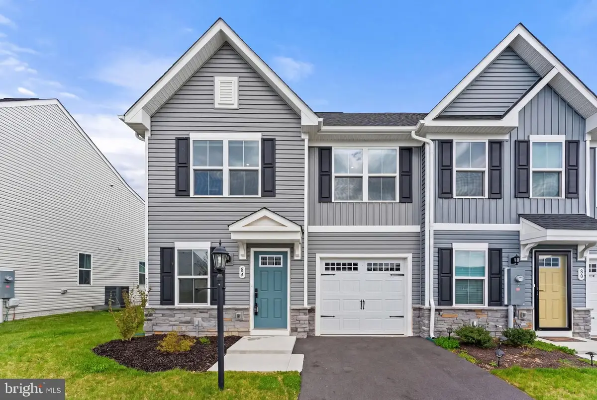 84 Dunster St, Martinsburg, WV 25405 - #1