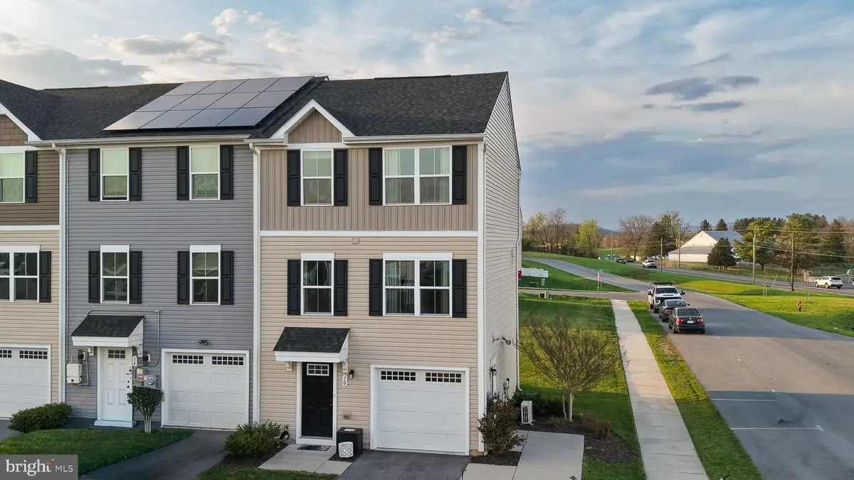 10 Norcross Ct, Martinsburg, WV 25403 - #1