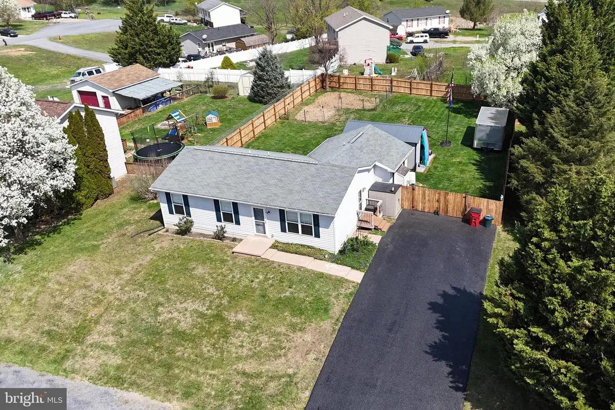 40 Lisa Ct, Martinsburg, WV 25405 - #1