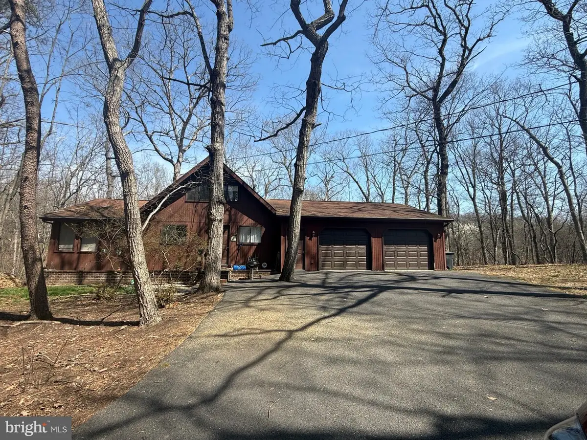 313 Mild Winter Rd, Hedgesville, WV 25427 - #1