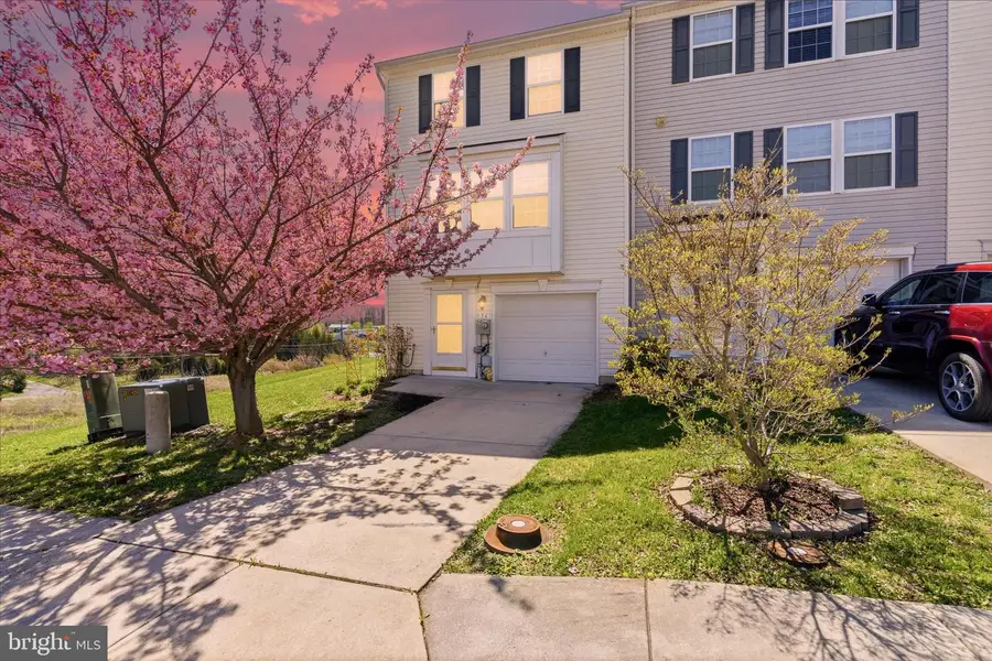 54 Council Ct, Falling Waters, WV 25419 - #2