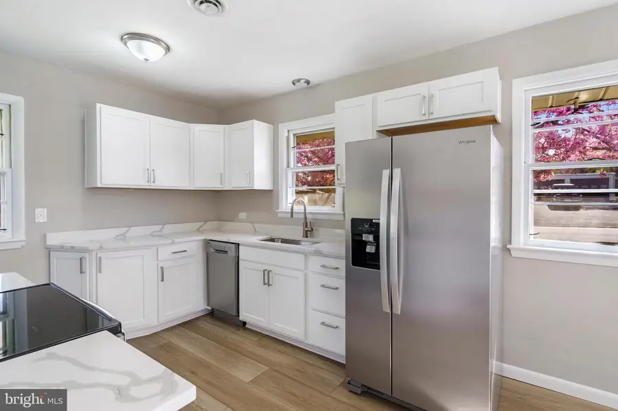 924 Kaufman Ave, Martinsburg, WV 25404 - #3