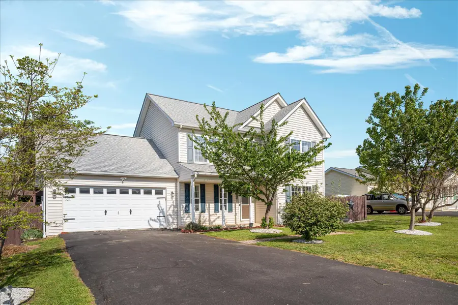 109 Fenimore Dr, Inwood, WV 25428 - #2