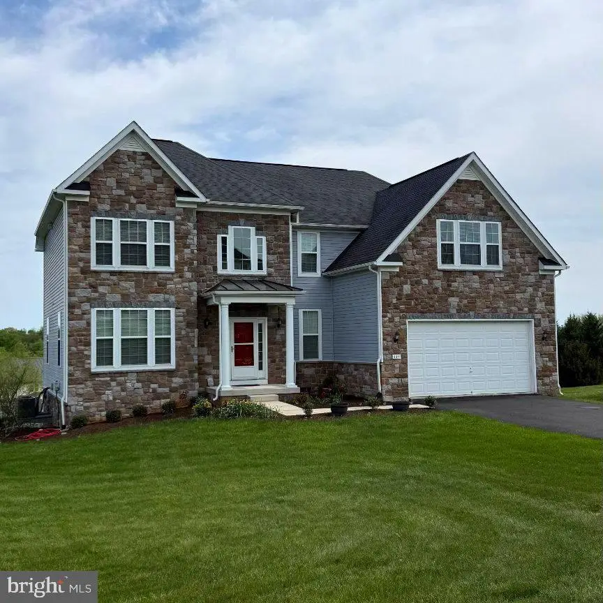 445 Holland Dr, Martinsburg, WV 25403 - #2