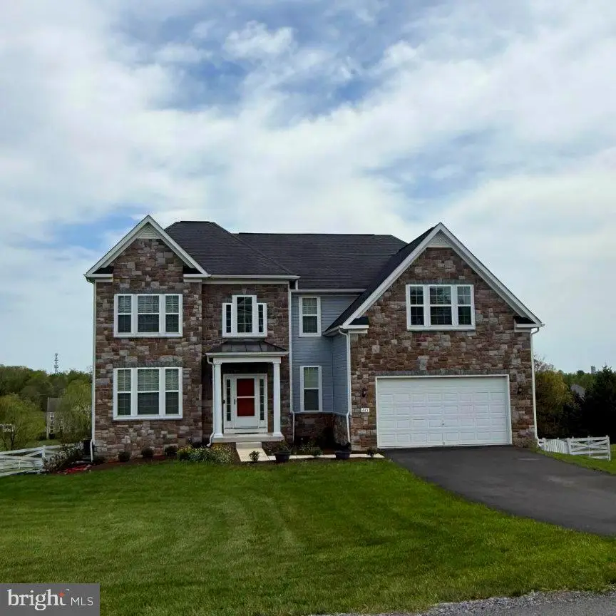 445 Holland Dr, Martinsburg, WV 25403 - #3