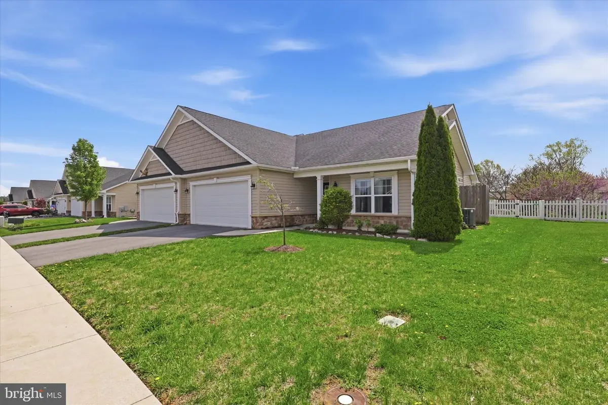 75 Saffron Ter, Falling Waters, WV 25419 - #1