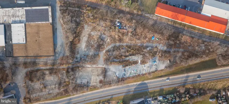 310 N Raleigh St, Martinsburg, WV 25401 - #2