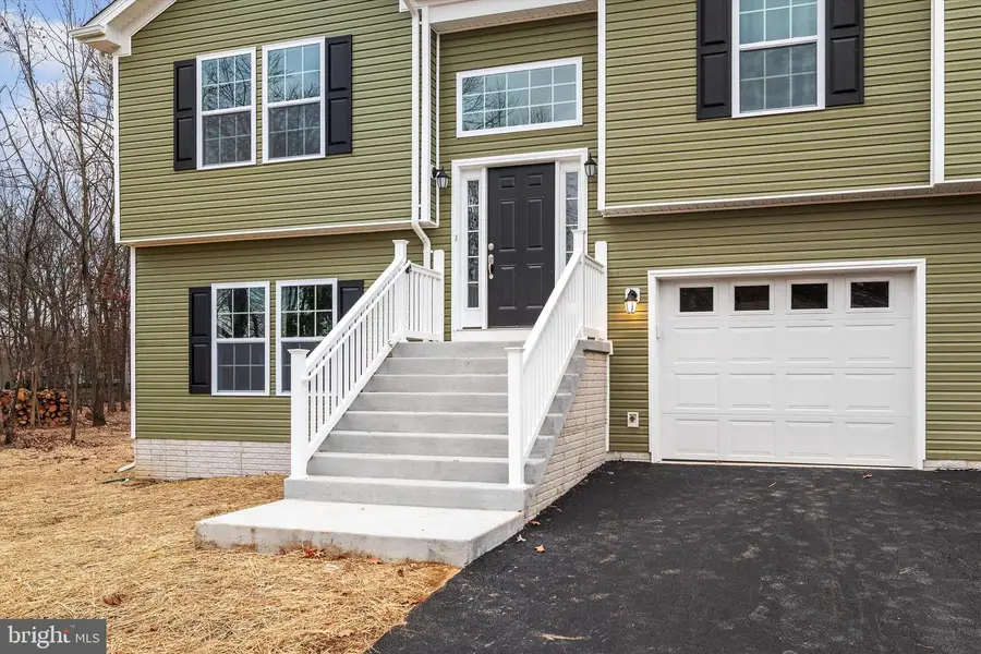 27 Powell Lane, Martinsburg, WV 25404 - #3