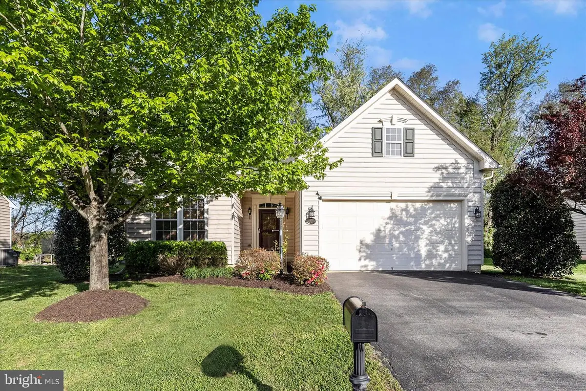 250 Dinwiddie Way, Kearneysville, WV 25430 - #1