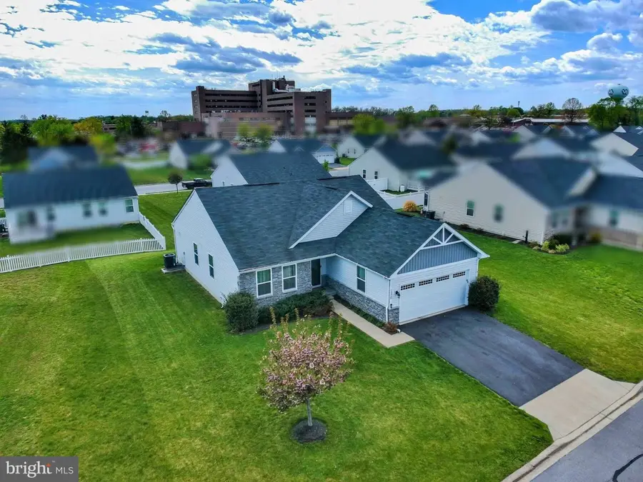 130 Norfolk Ln, Martinsburg, WV 25405 - #3