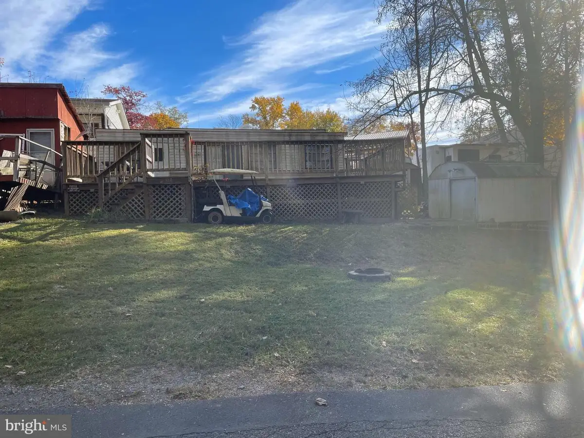 81-37 Forest Ln, Falling Waters, WV 25419 - #1