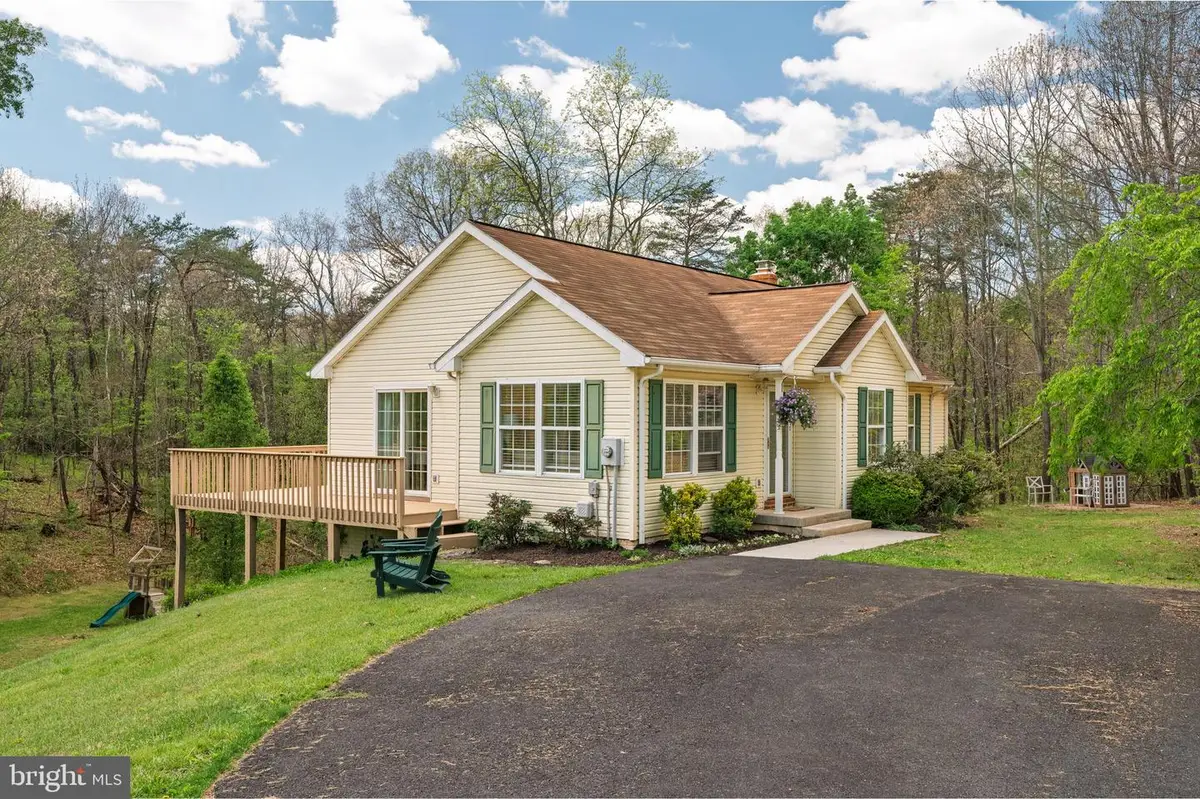 215 Ramblin Rose Ln, Martinsburg, WV 25404 - #1