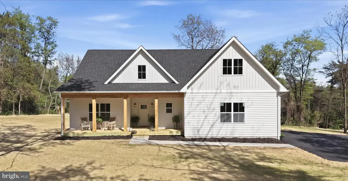 825 Avanti Dr, Bunker Hill, WV 25413 - #1