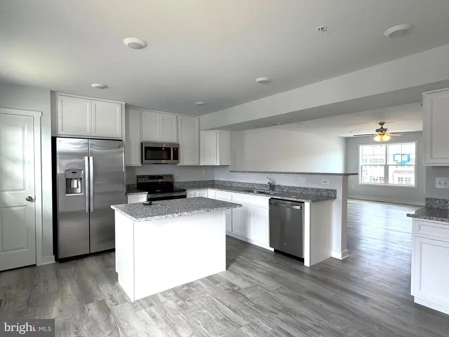 208 Guatemala Dr, Martinsburg, WV 25403 - #3