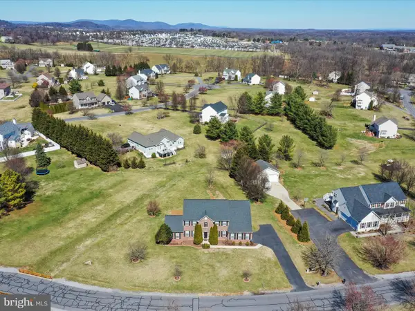 256 Holden Dr, MARTINSBURG, WV 25403