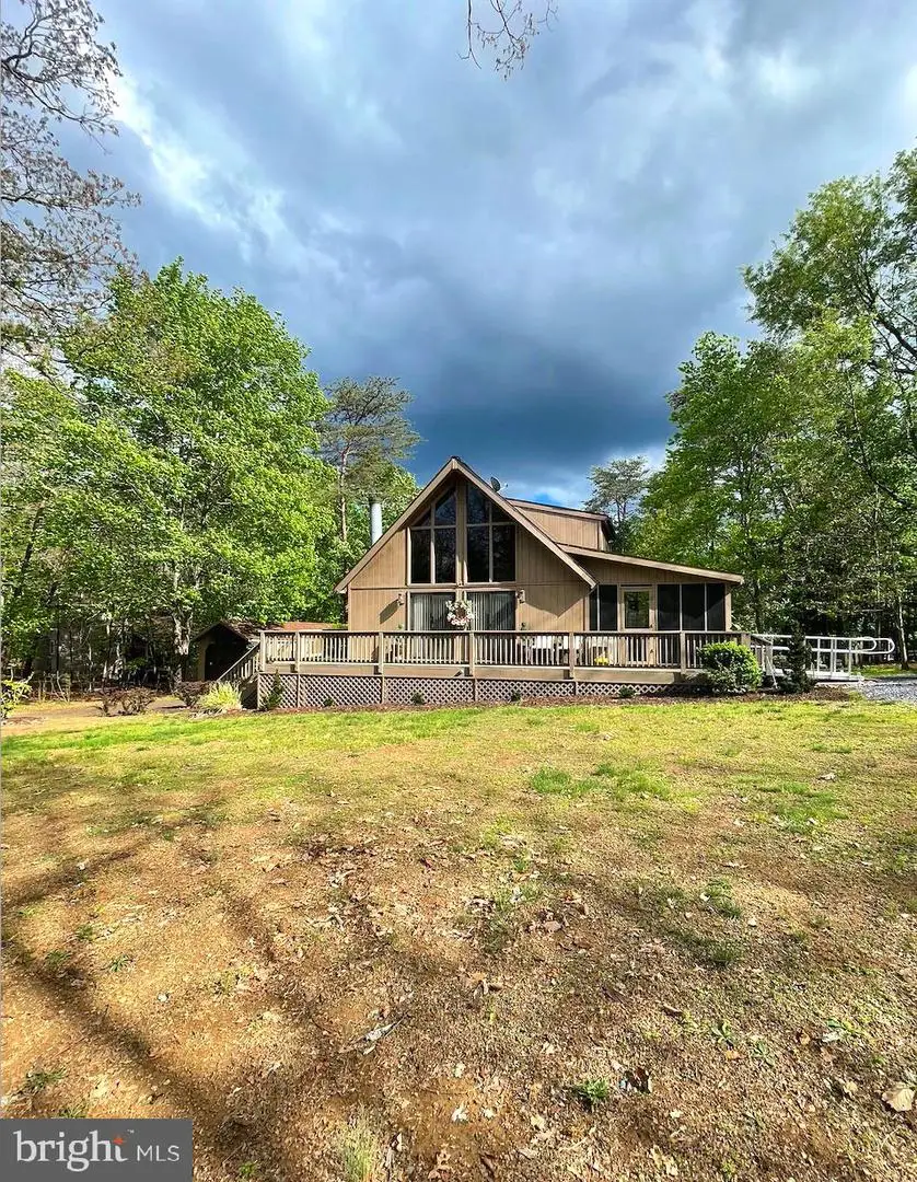 157 Winter Camp Trl, Hedgesville, WV 25427 - #1