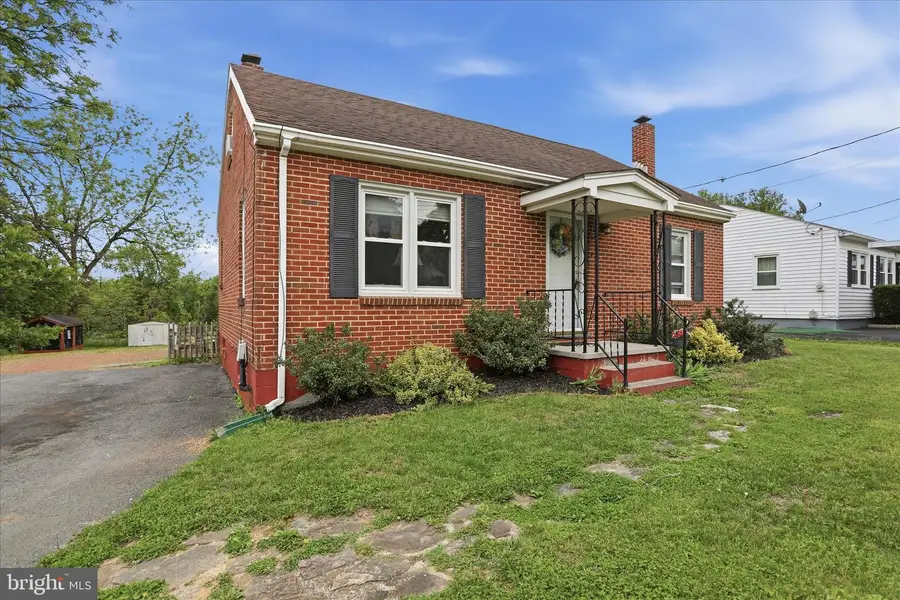 2066 Broad, Falling Waters, WV 25419 - #2