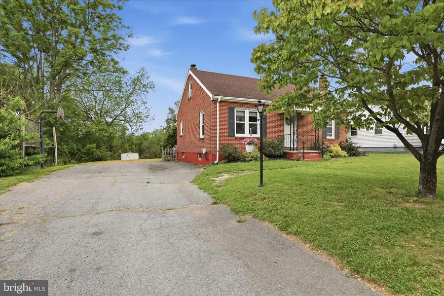 2066 Broad, Falling Waters, WV 25419 - #3