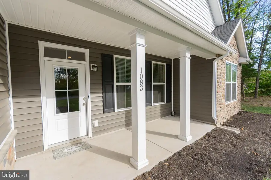 1083 Nadenbousch Ln, Martinsburg, WV 25405 - #2