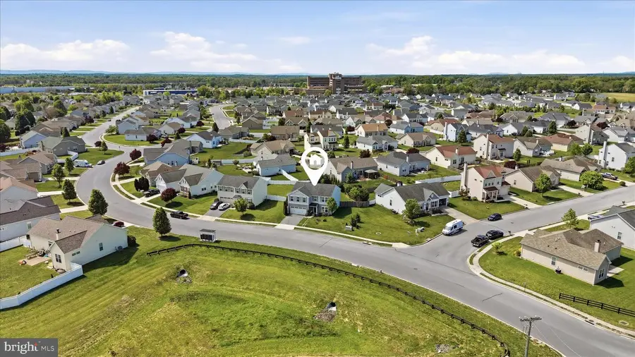 52 Shrewsbury Dr, Martinsburg, WV 25405 - #2