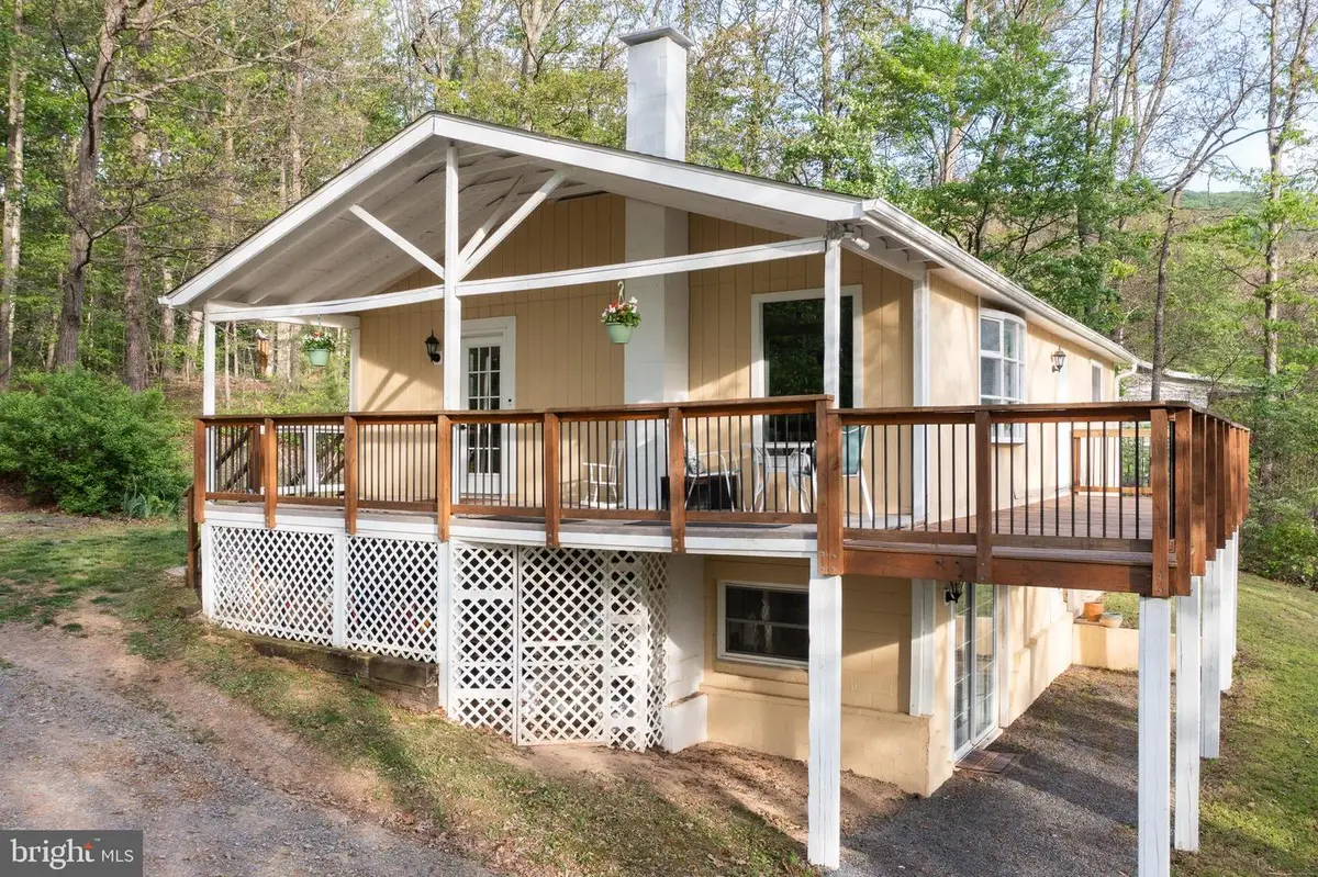 455 Huckleberry Dr, Gerrardstown, WV 25420 - #1