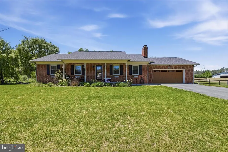 2712 Goldmiller Rd, Bunker Hill, WV 25413 - #2