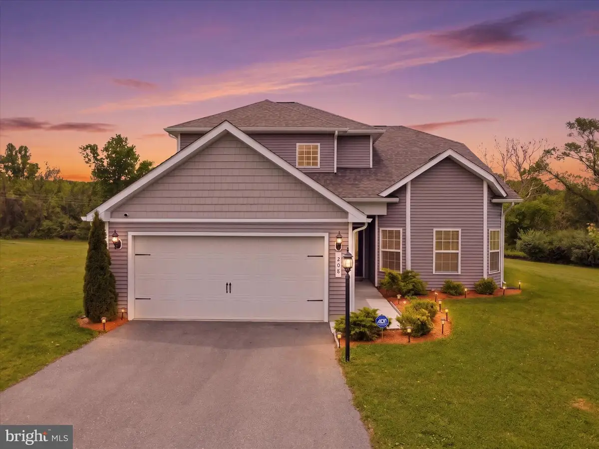 208 Rappahannock Run, Falling Waters, WV 25419 - #1