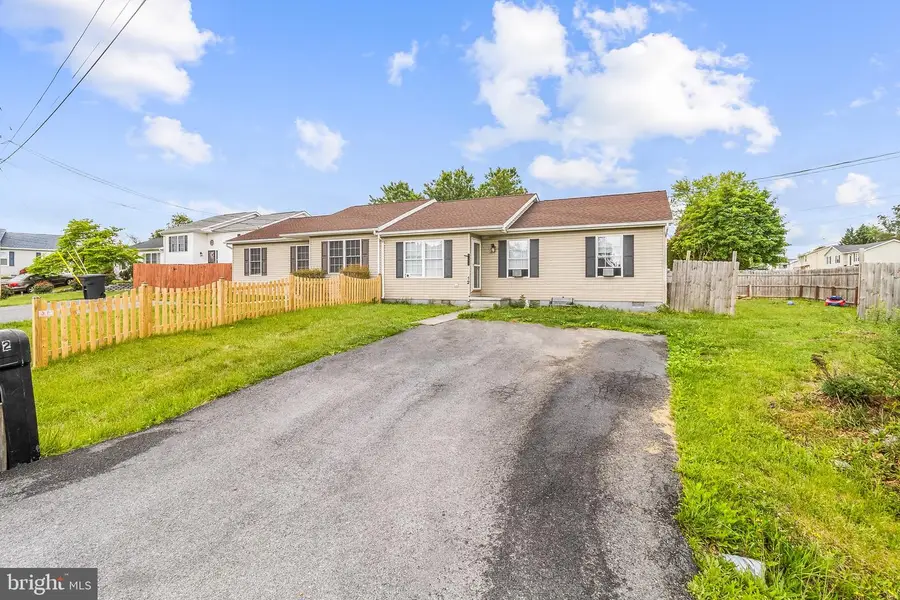 12 Empress Cir, Inwood, WV 25428 - #2