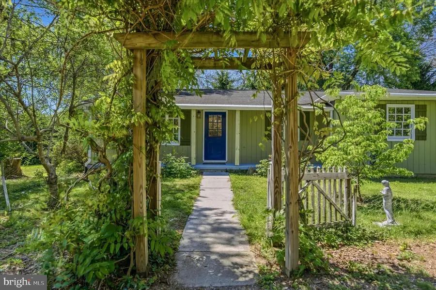 3486 Winchester Ave, Martinsburg, WV 25405 - #2