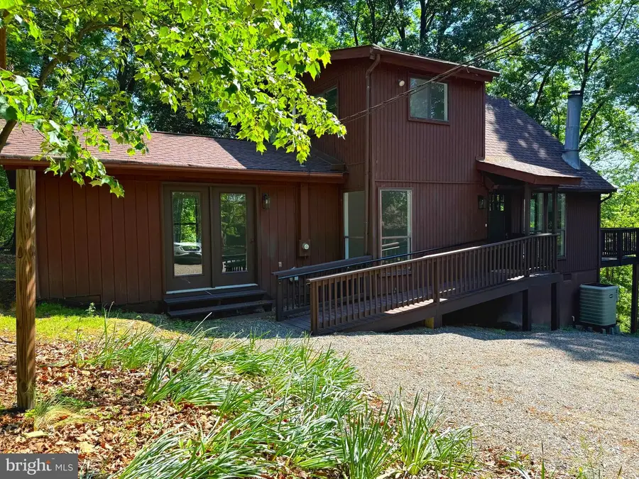 277 Endless Summer Rd, Hedgesville, WV 25427 - #2