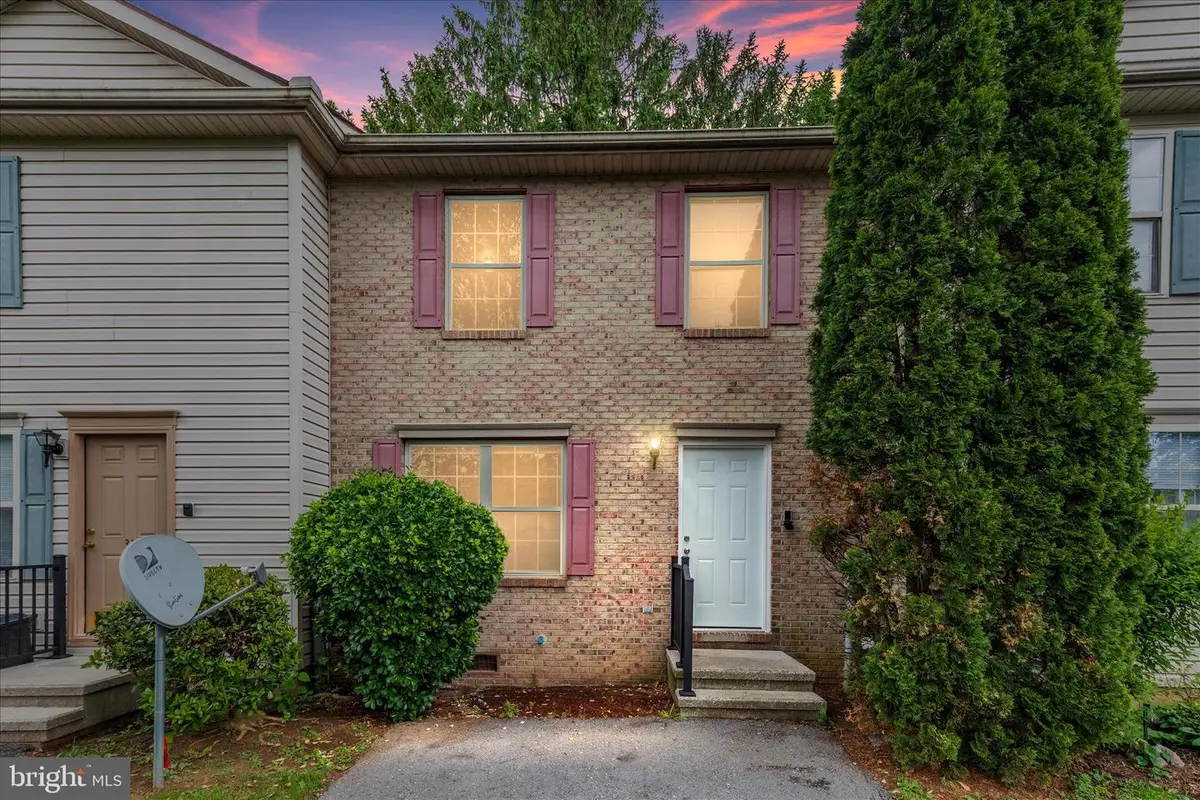 33 Dorothy Ct, Inwood, WV 25428 - #1