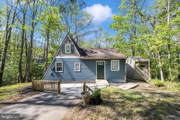 141 Persimmon Ln, GERRARDSTOWN, WV 25420