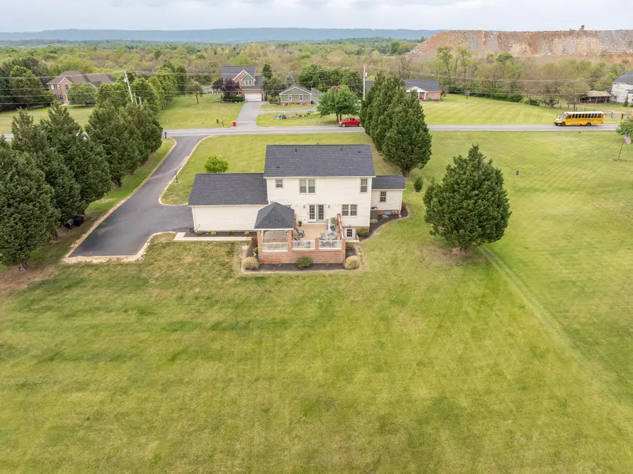 1131 Kelly Island Rd, Martinsburg, WV 25405 - #2