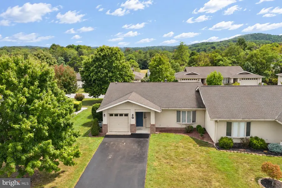 155 Arrowhead Rdg, Hedgesville, WV 25427 - #2