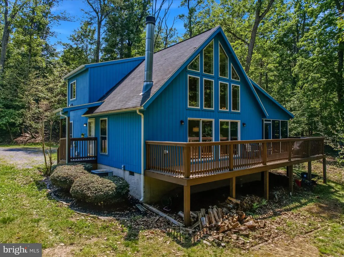 115 Wampum Ln, Hedgesville, WV 25427 - #1