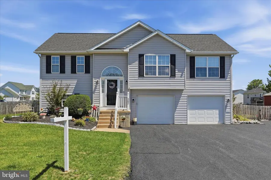 302 Dickenson Drive, Inwood, WV 25428 - #2