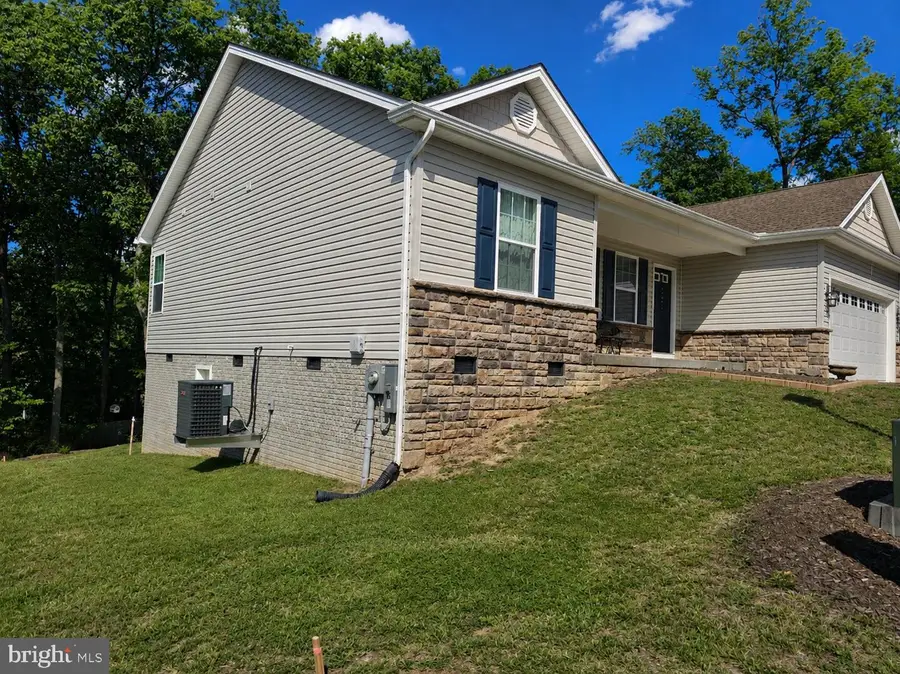 60 Servo Dr, Inwood, WV 25428 - #2